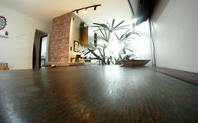Apartamento Dona Frida Prainha com WiFi pé na areia